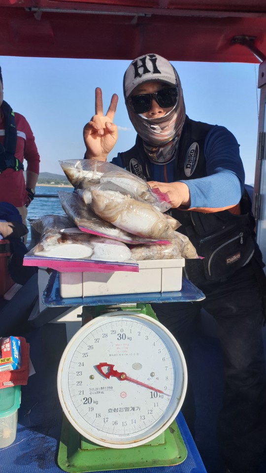 10월 2일 뉴해랑호 쭈꾸미조황