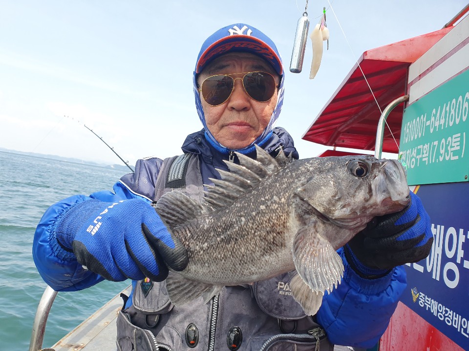 4월27일 뉴대성호 내만우럭조황