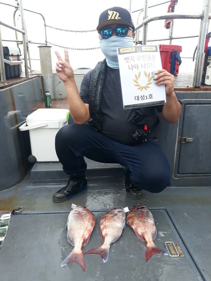 7월12일 뺏지주인공은 누구?