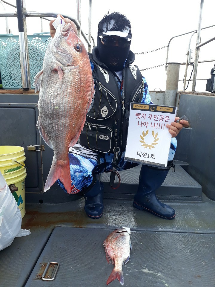 7월11일 뺏지주인공은 누구?