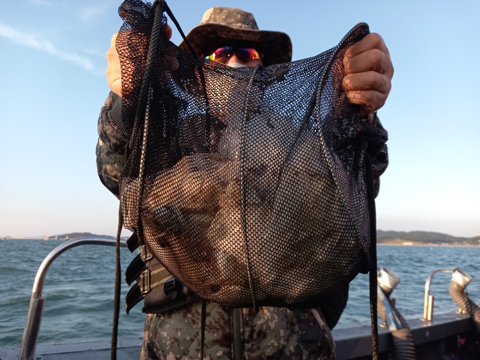 10월 18일 레드원호 주꾸미 조황