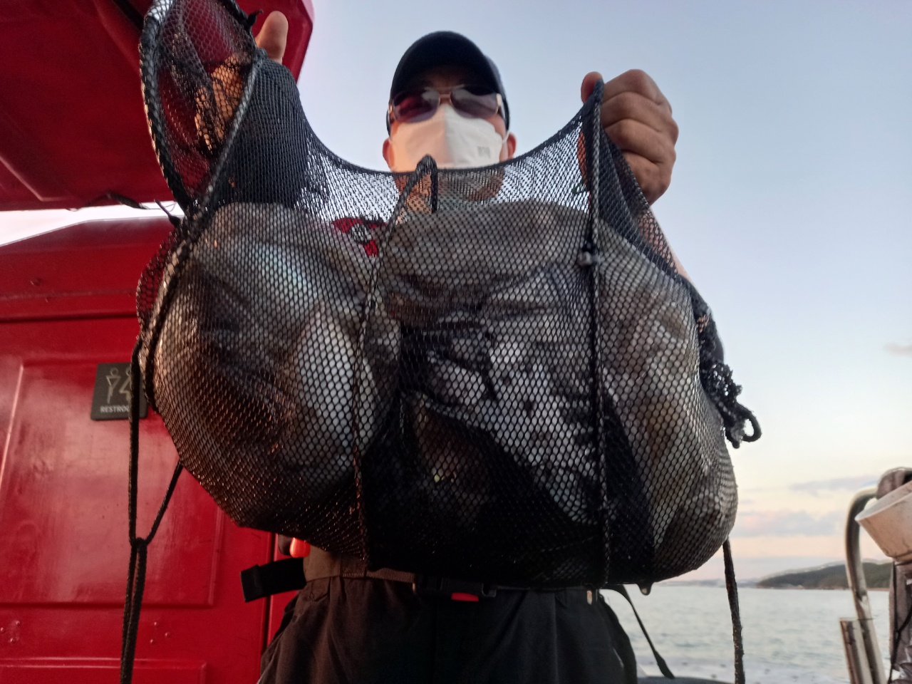 10월 13일 레드원호 주꾸미 조황