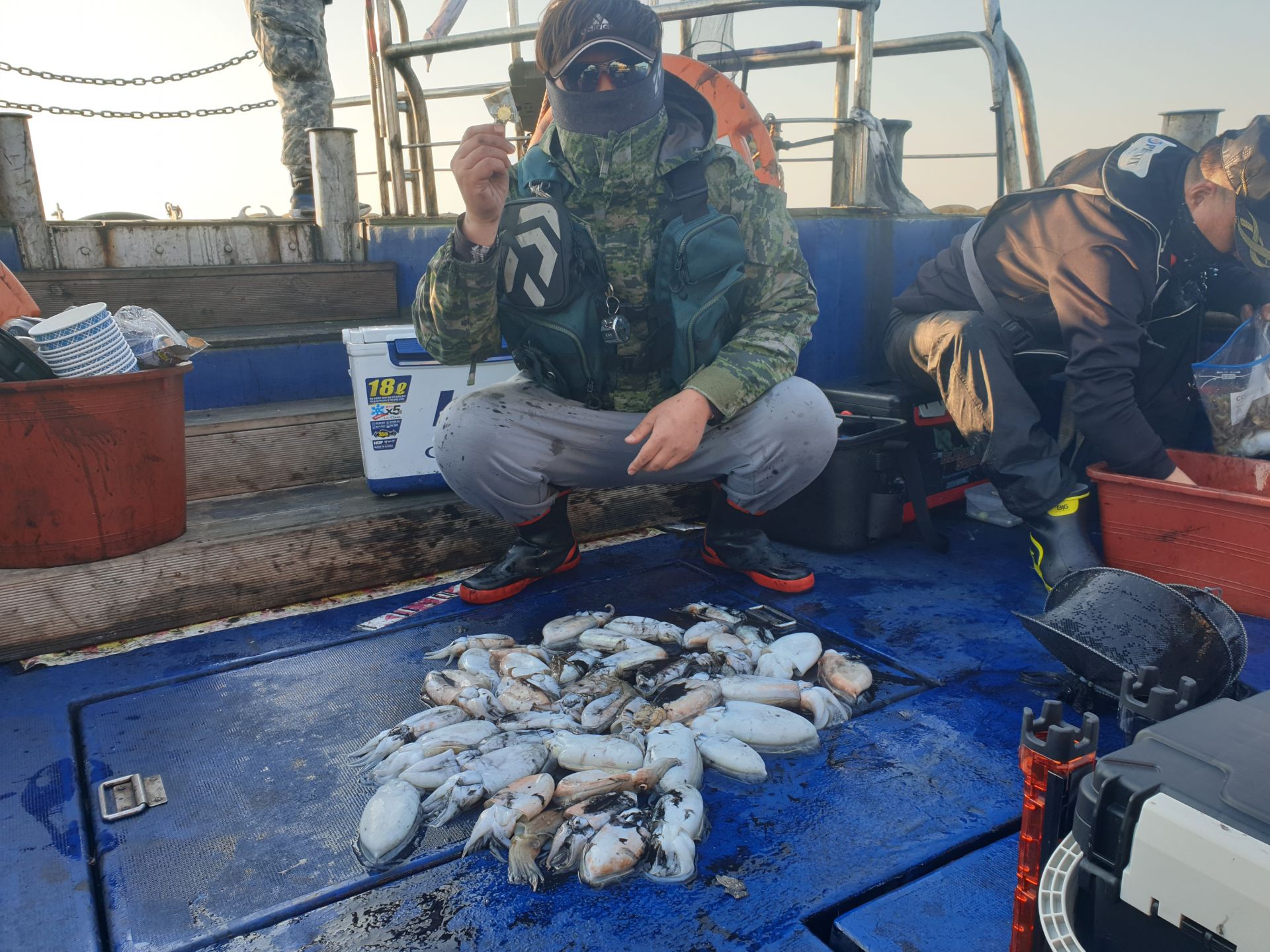 10월25일 대양호 갑오징어 조황