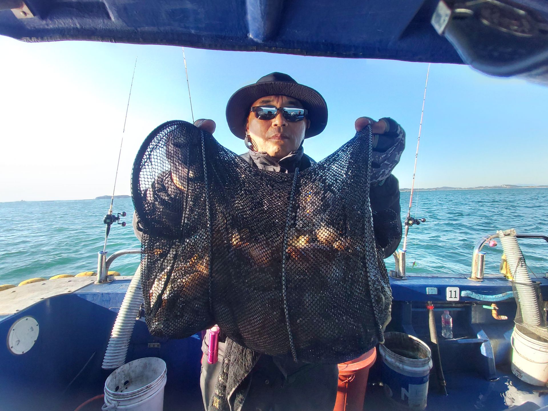 10월 19일 화성호 주꾸미  조황~