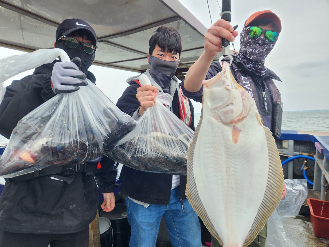 5월3일 뉴대성호 내만우럭조황