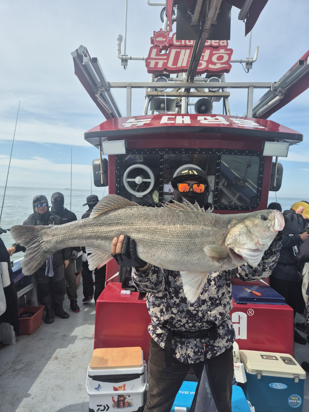 5월17일 뉴대성호 농어탐사조황